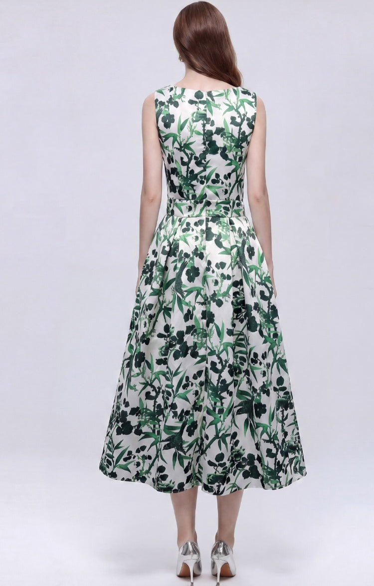 Green Flower Sleeveless printed With A Three-dimensional Cut Dress