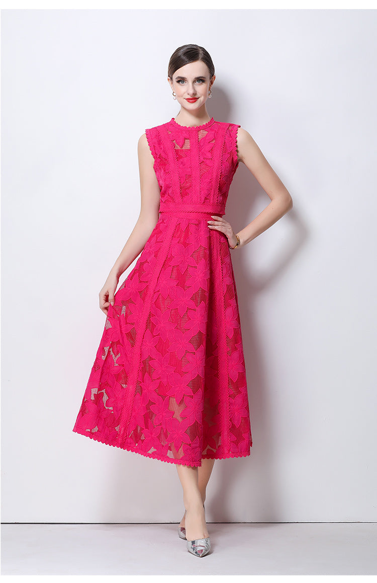 Court style round neck sleeveless short top with high-waisted embroidered hollow lace skirt