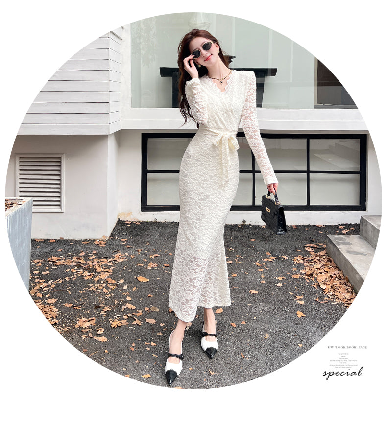 White Lace Scalloped V-Neck Floral Lace Mermaid Dress With Long Sleeves