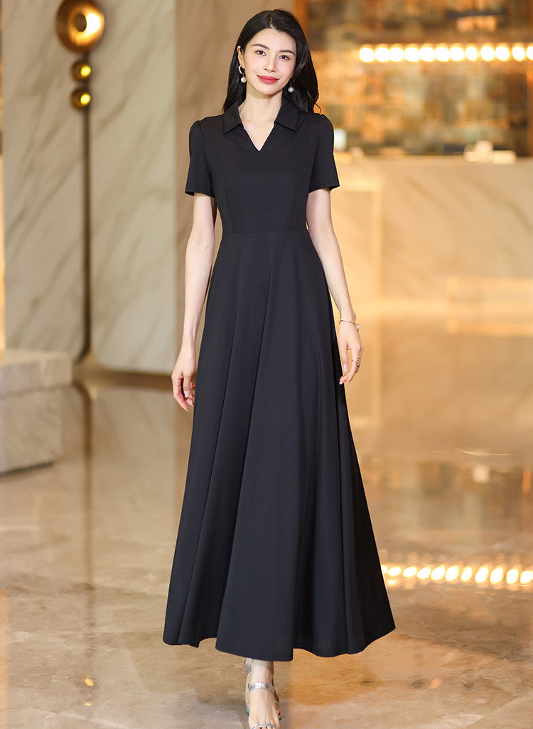 Graceful Noir Pleated Plus Size Maxi Dress