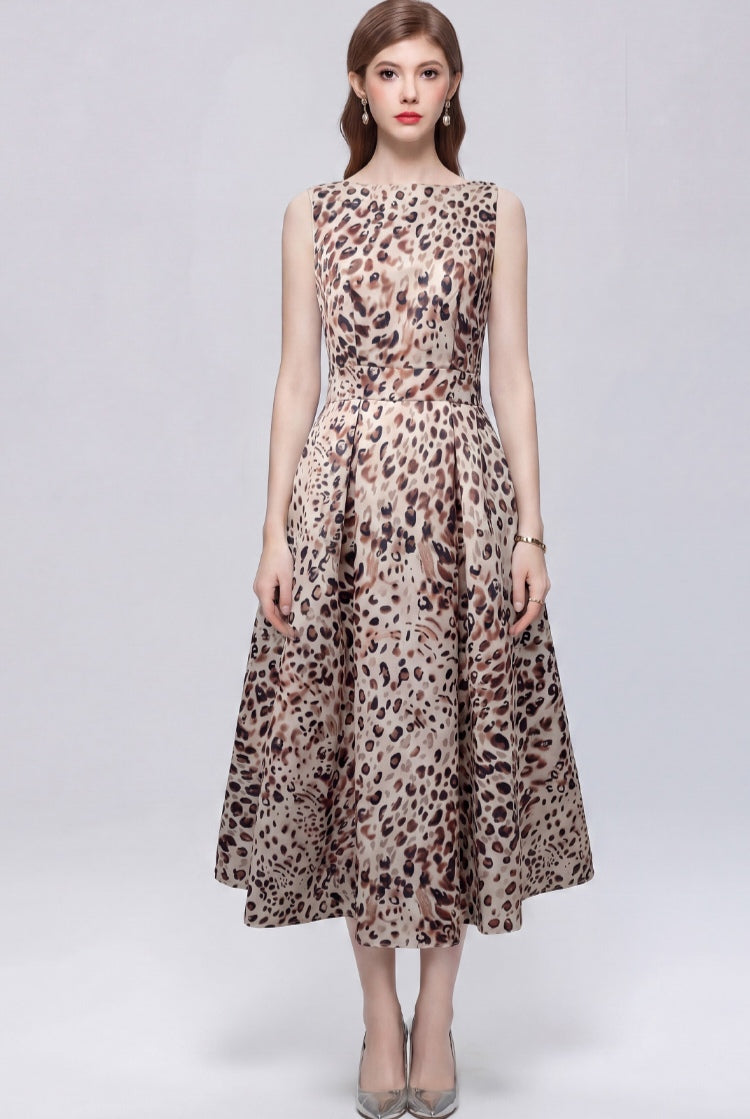 Brown Sleeveless printed With A Three-dimensional Cut Dress