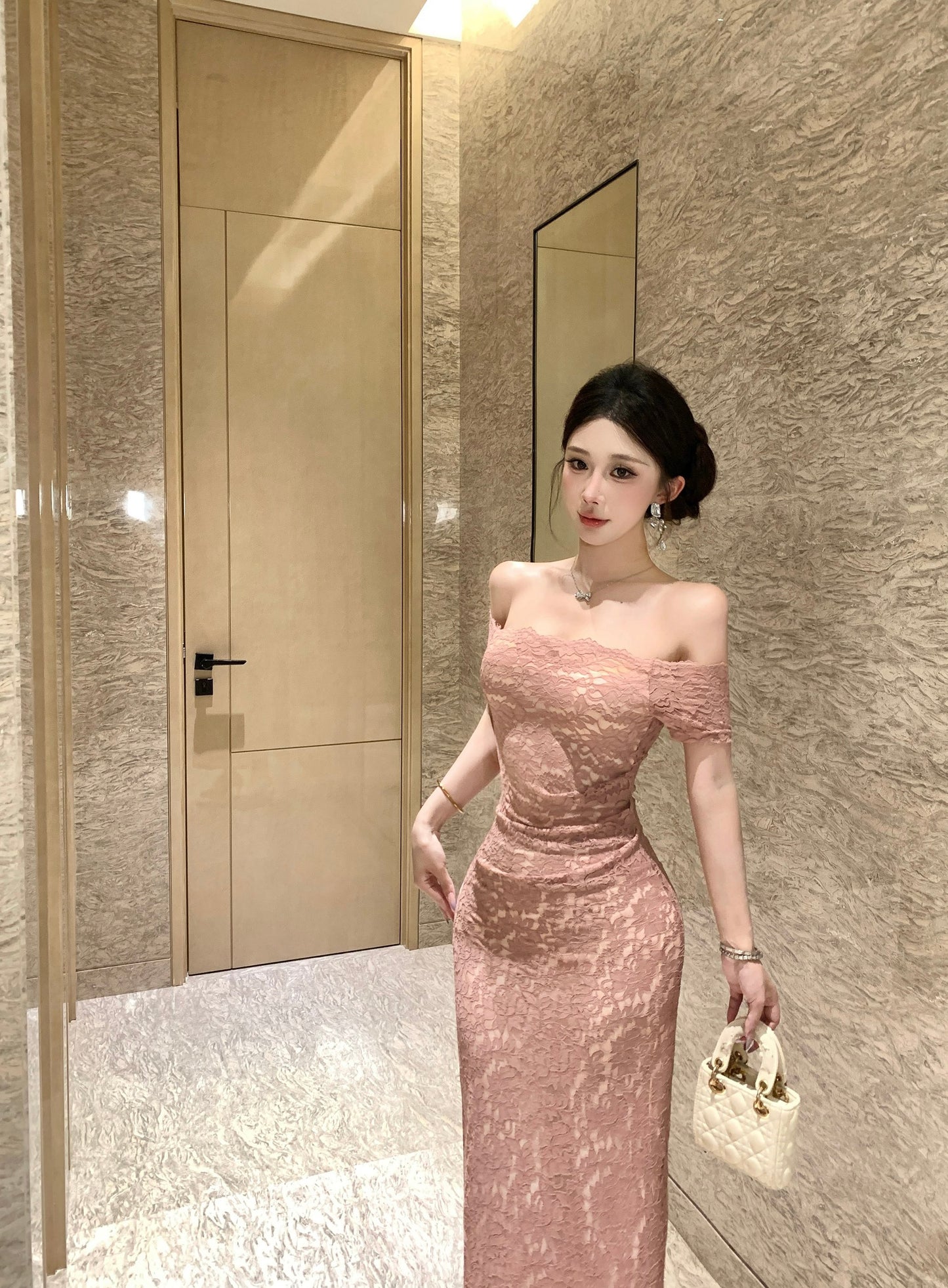 Dusty Pink Off-The-Shoulder Short-Sleeve Fitted Floral Lace Maxi Dress