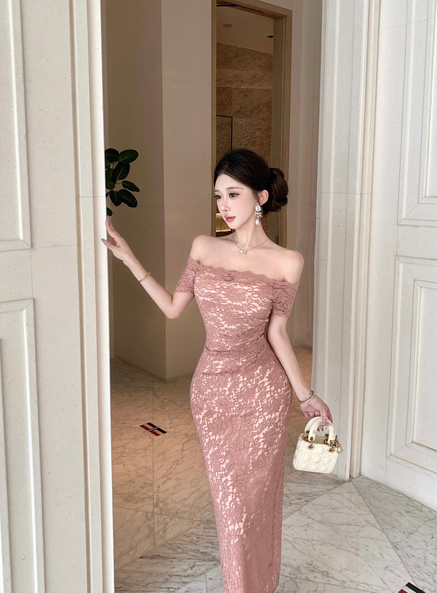 Dusty Pink Off-The-Shoulder Short-Sleeve Fitted Floral Lace Maxi Dress