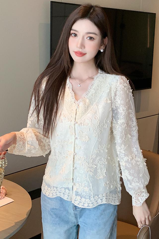 Evangeline Cream 3D Floral Appliqué V-Neck Lace Blouse