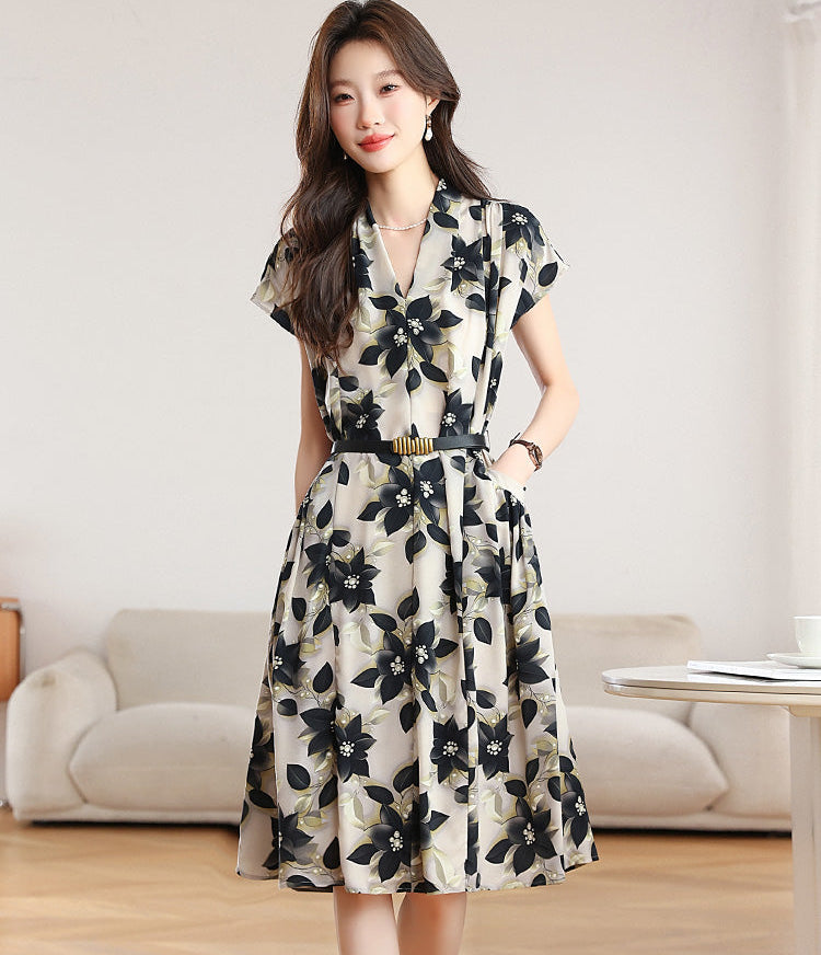 Vintage-Inspired Cap Sleeve Botanical Tea Dress
