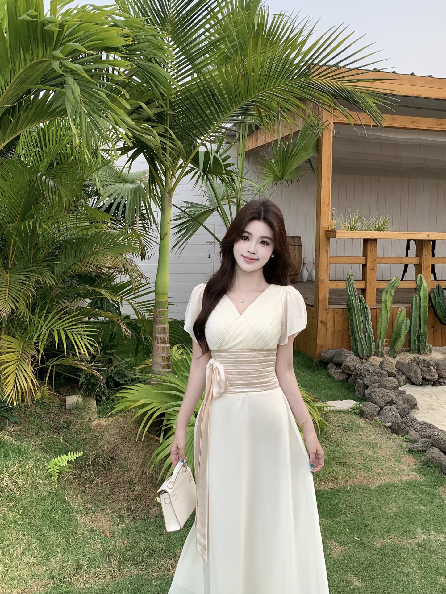 Vintage Style Chiffon Dress With Ruched Waist
