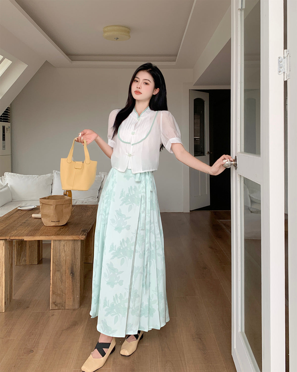 Jade Blossom Hanfu-Inspired Two-Piece Set