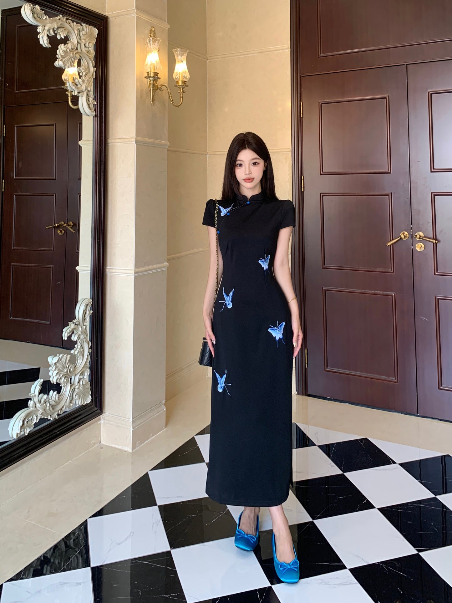 Butterfly Motif Cut-Out Back Qipao Evening Gown