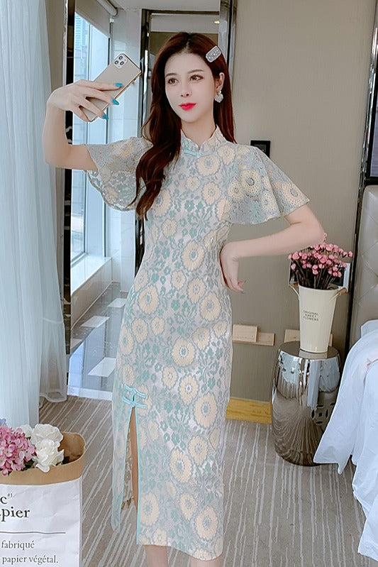 Pastel Floral Flutter-Sleeve Cheongsam