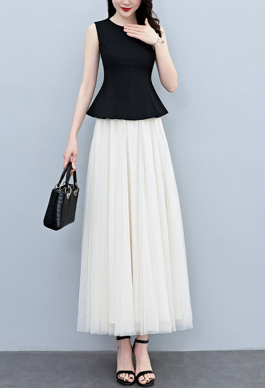 Plus Size Round Neck Peplum Top With Tulle Skirt