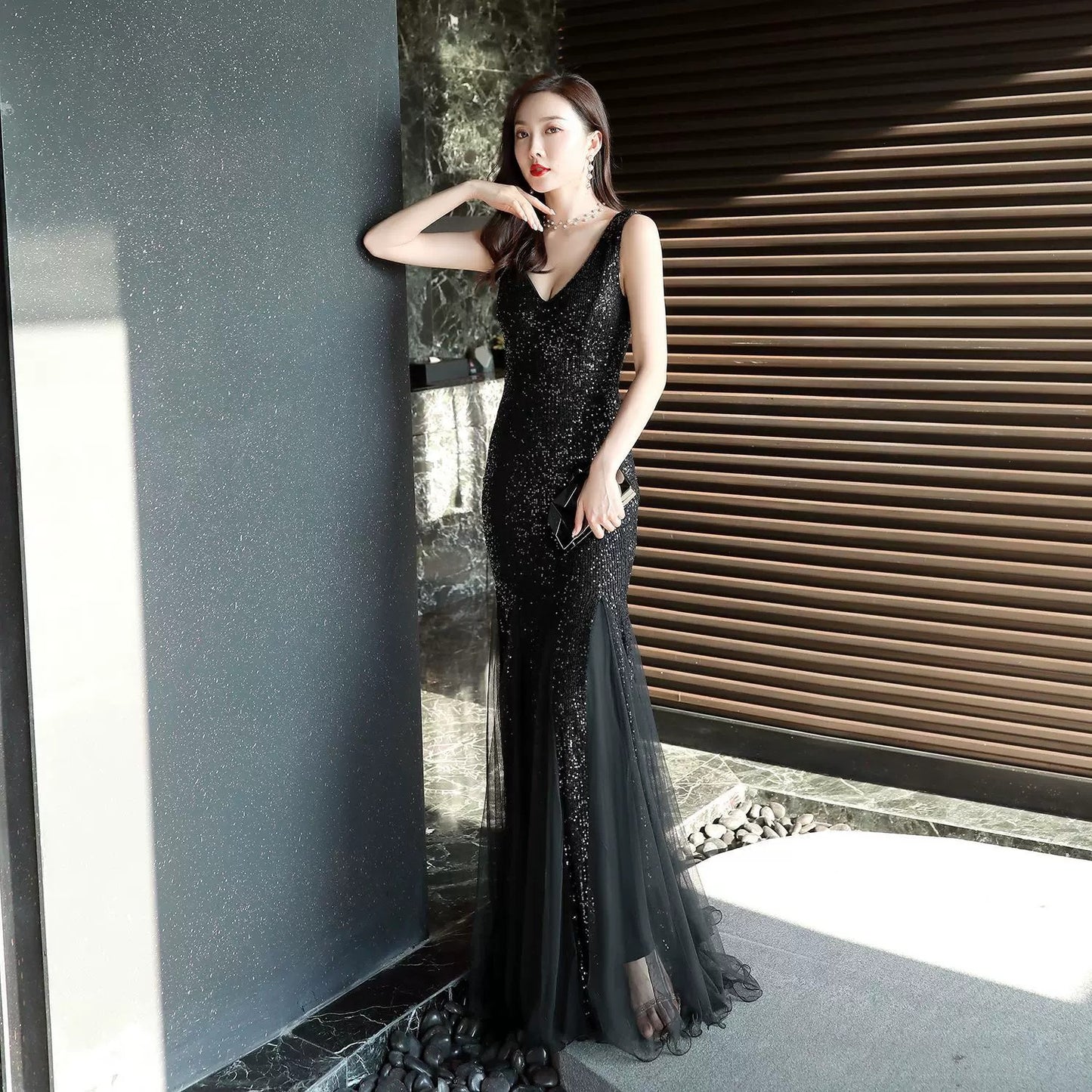 Luxury Sleeveless Sequin Trumpet Dress