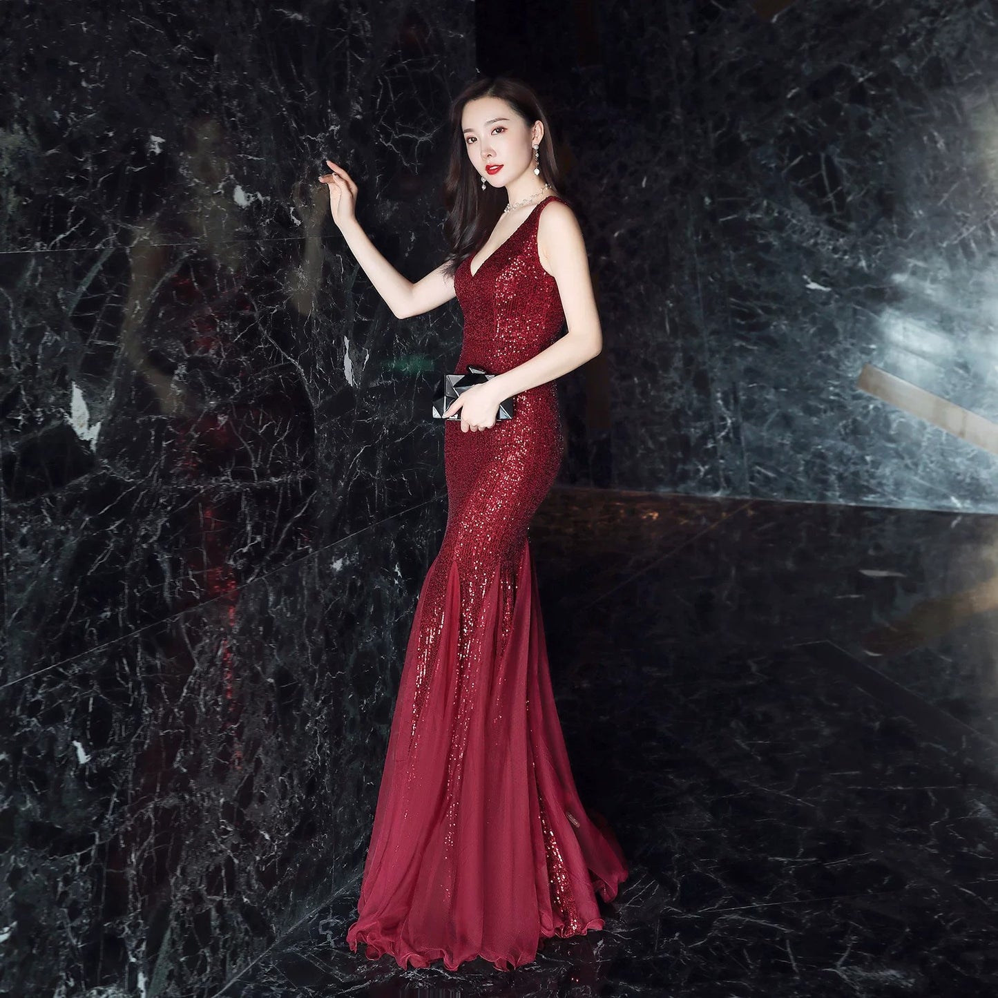 Luxury Sleeveless Sequin Trumpet Dress