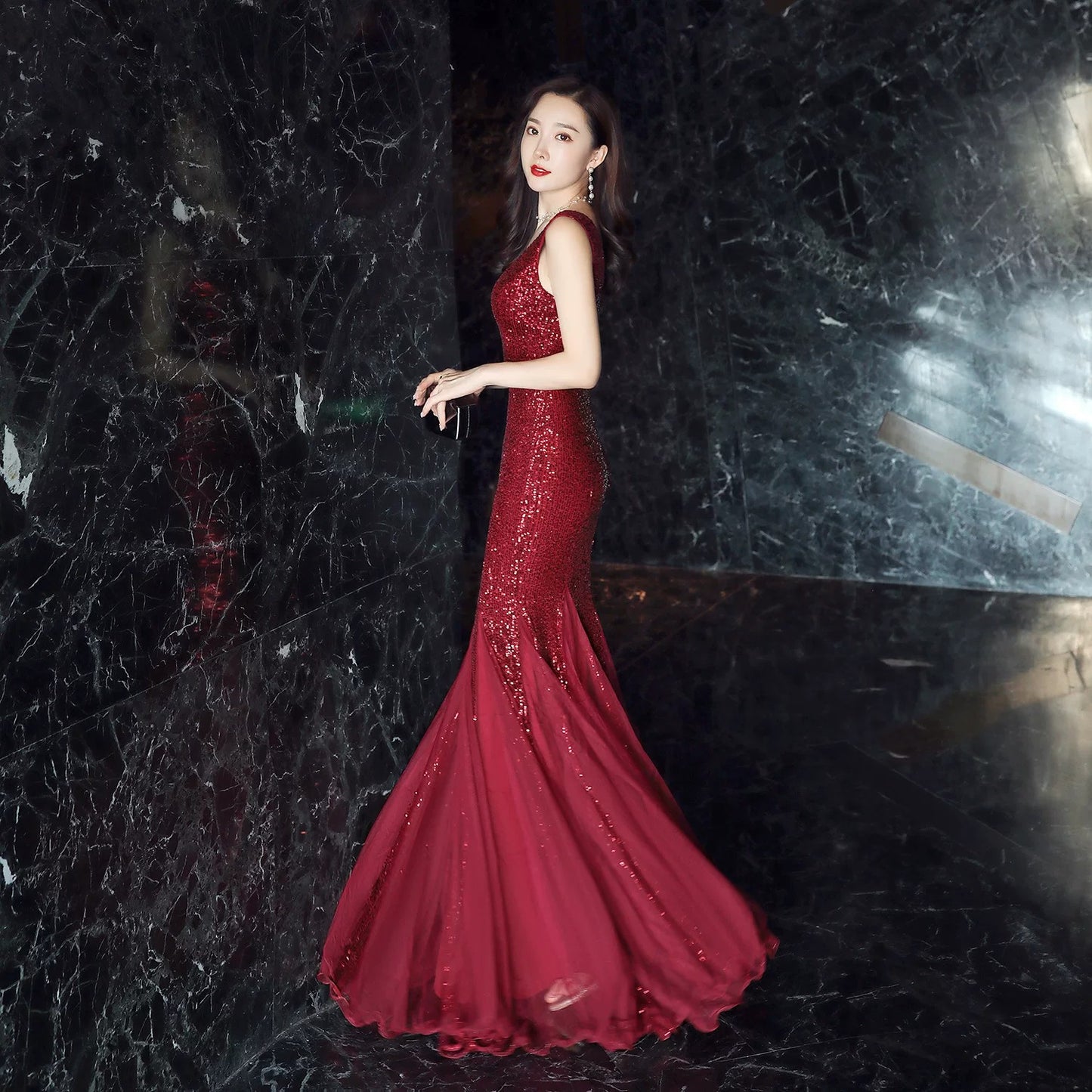 Luxury Sleeveless Sequin Trumpet Dress