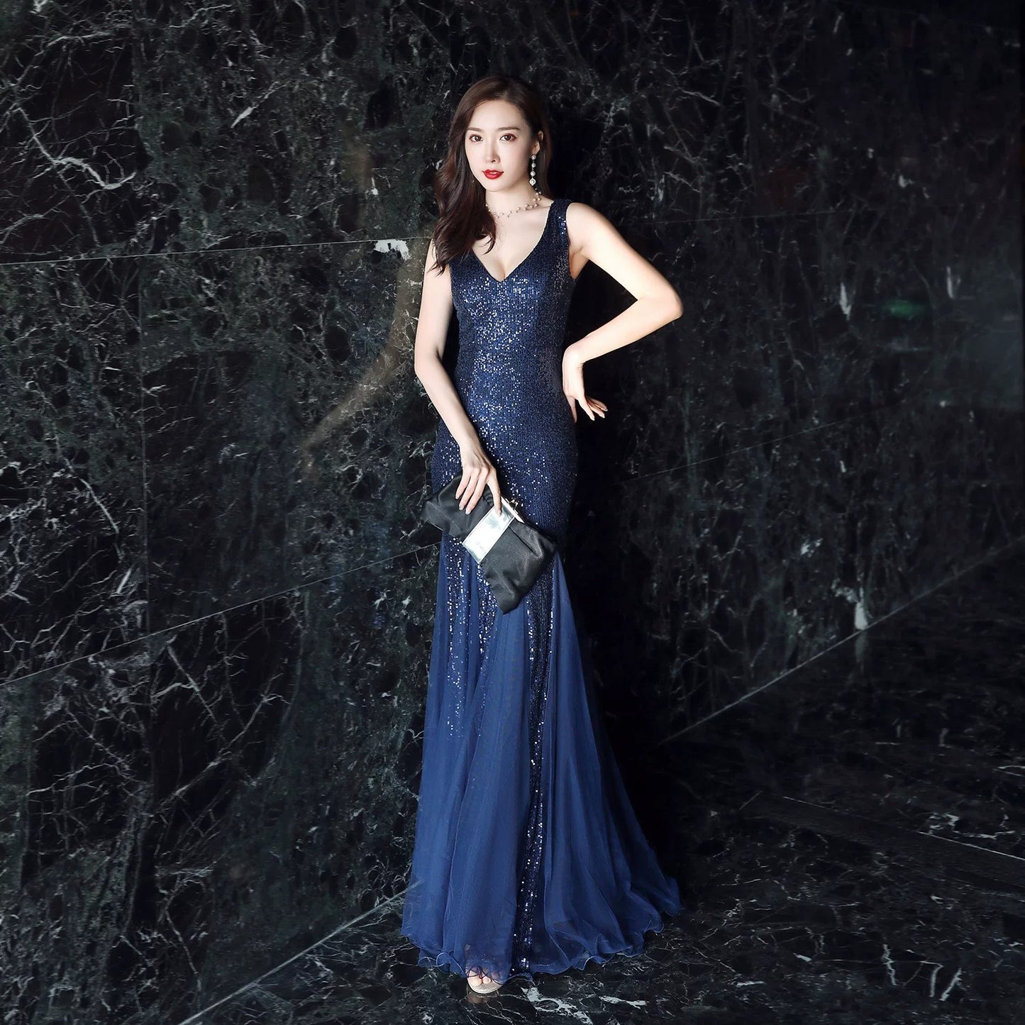 Luxury Sleeveless Sequin Trumpet Dress