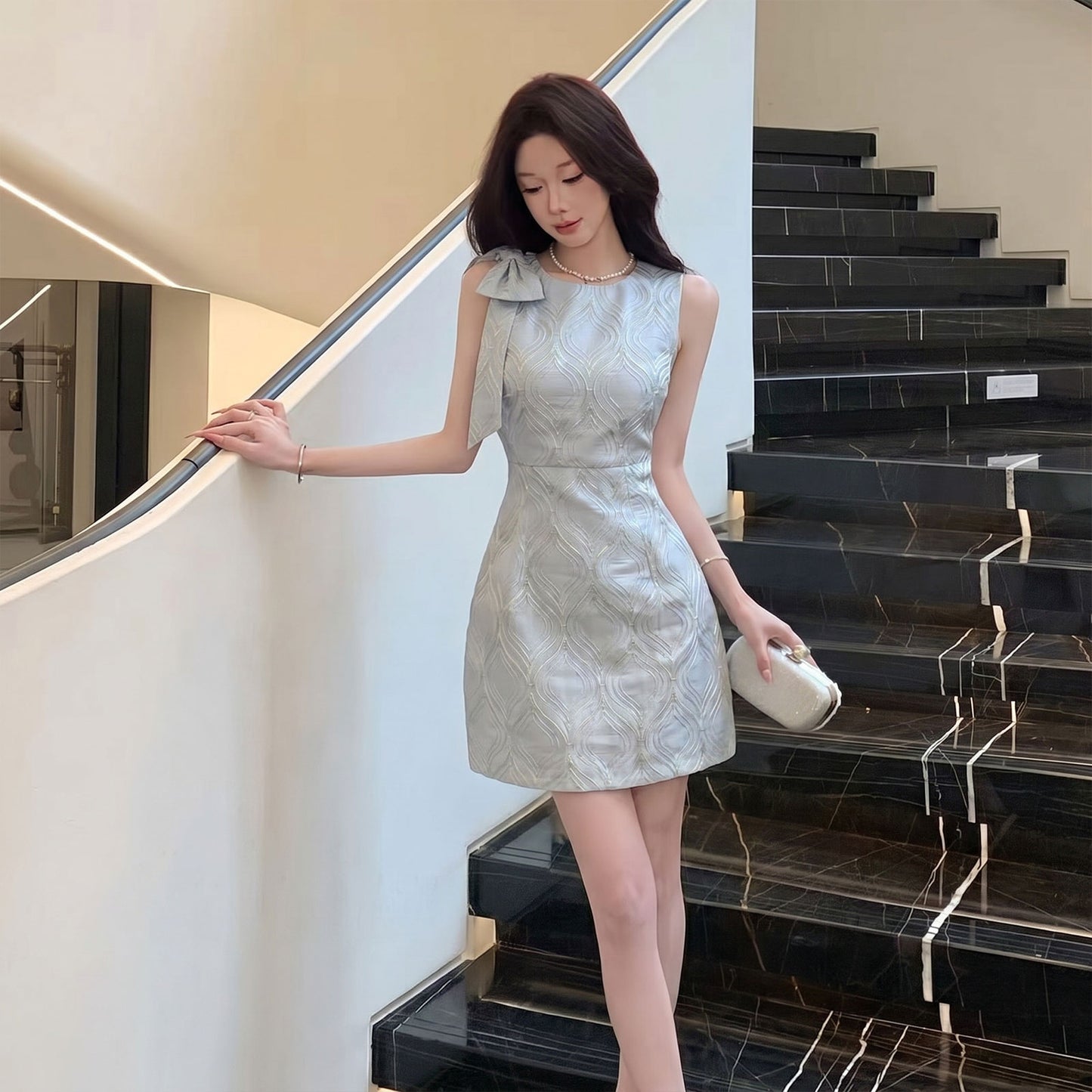 Sleeveless Wavy A-Line Mini Dress With Shoulder Bow