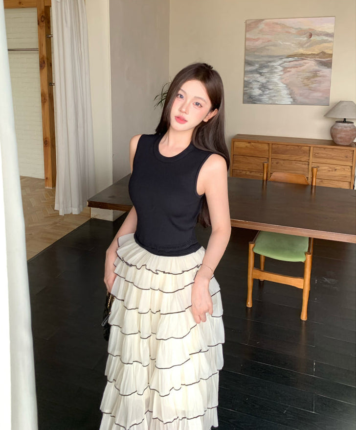 Pleated Cake Skirt Set with Contrast Piping