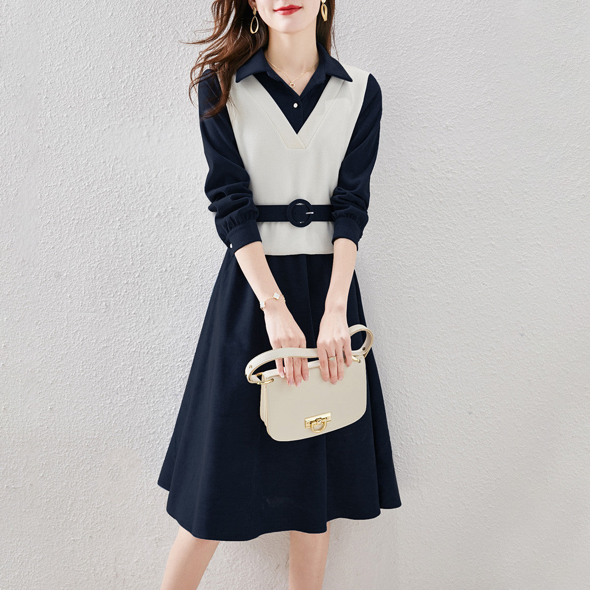 Spring Contrast V-Neck Layered Shirt Dress with Belt
