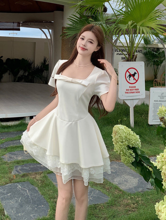 Plus Size Square Neck Tiered Skater Mini Dress with Puff Sleeves & Mesh Trim