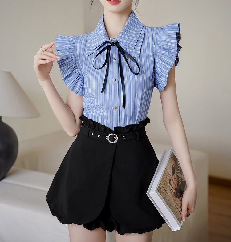 Sleeveless Striped Blouse With Black Ribbon Bow
