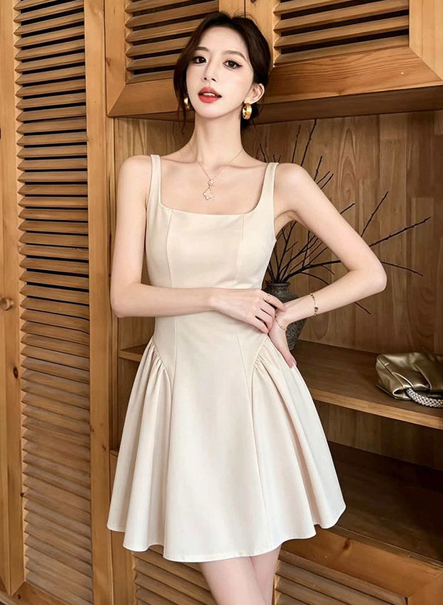 The Belle Square-Neck Flare Mini