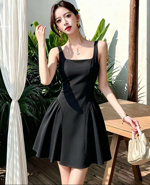 The Belle Square-Neck Flare Mini