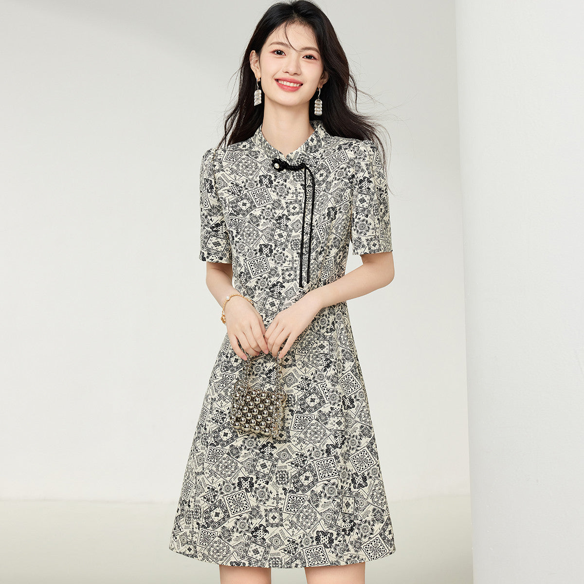 The Heritage Mosaic Mandarin A-Line