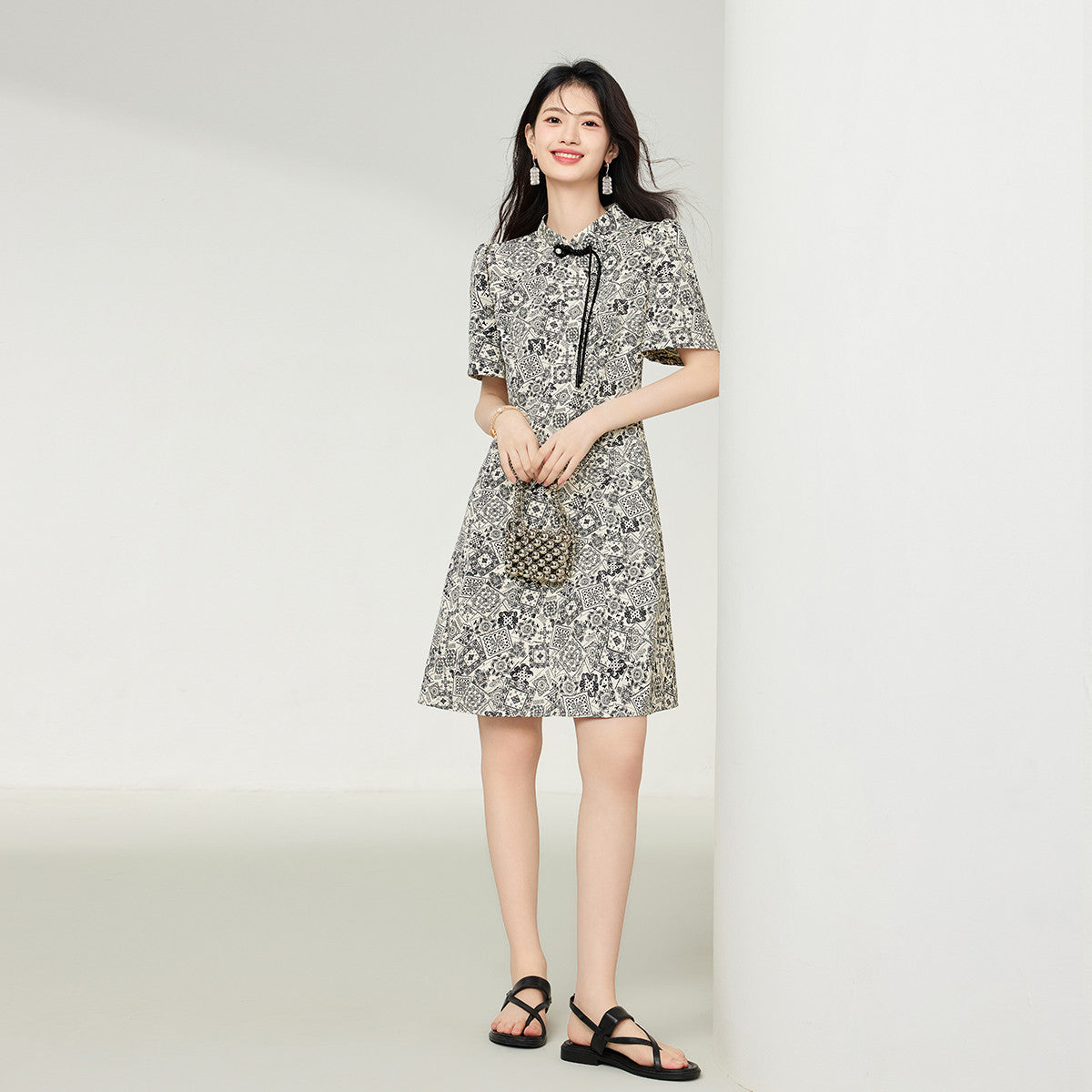 The Heritage Mosaic Mandarin A-Line