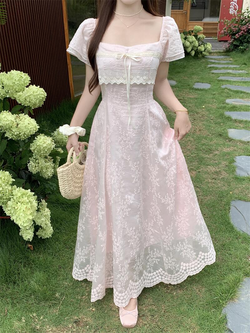 The Misty Pink Rose Lace Maxi Dress