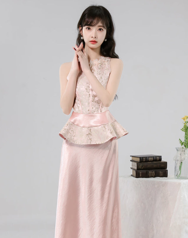 Gauze Flower Jacquard Peplum Top With Satin A-Line Skirt