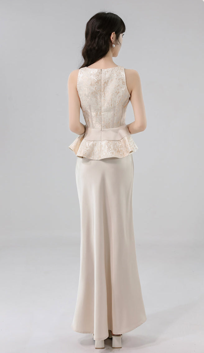 Gauze Flower Jacquard Peplum Top With Satin A-Line Skirt