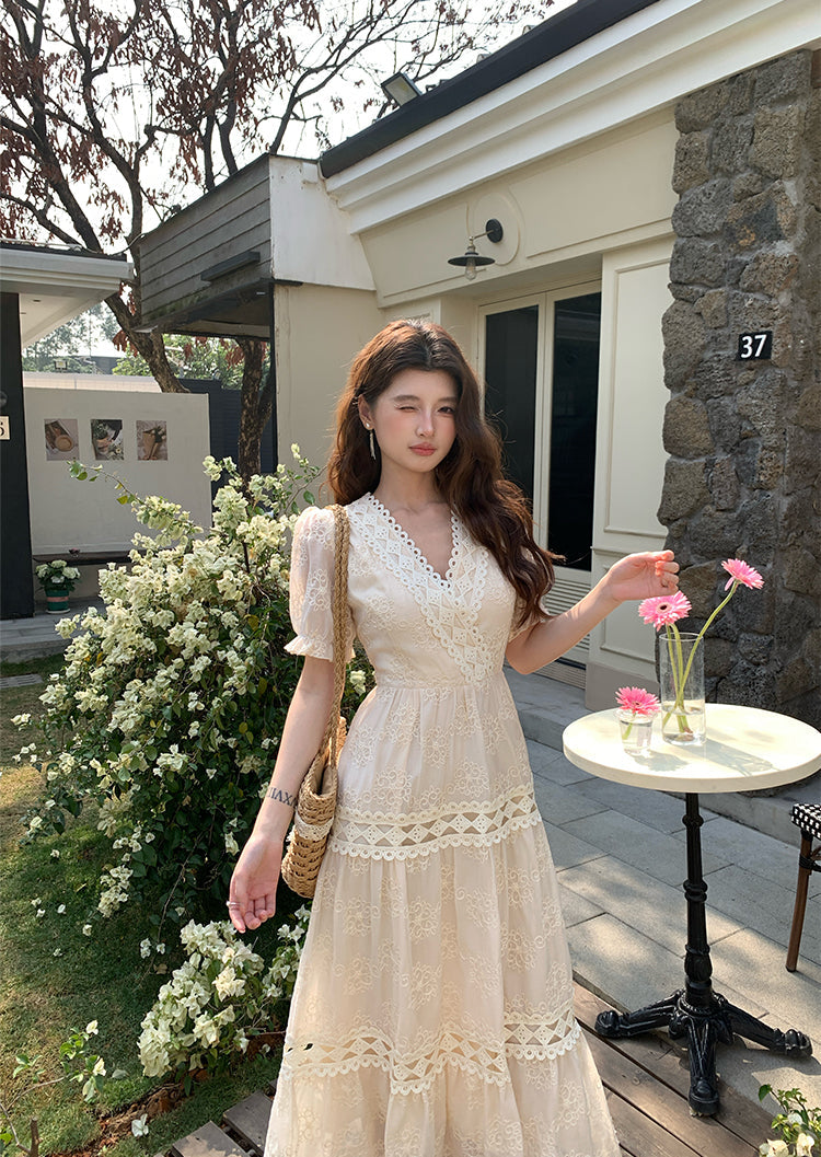 Amelia Vintage Lace Maxi Dress