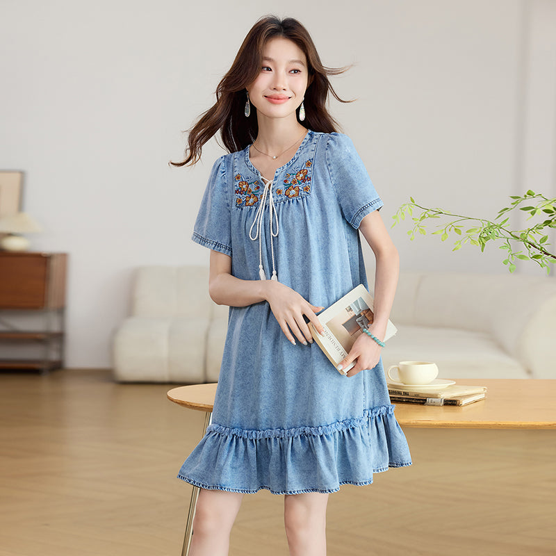 Vintage Floral Tassel-Tie Denim Smock Dress