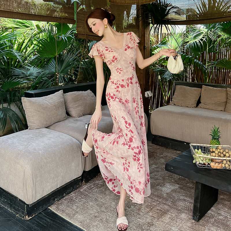 Vintage Floral V-Neck A-Line Maxi Dress with Flutter Sleeves