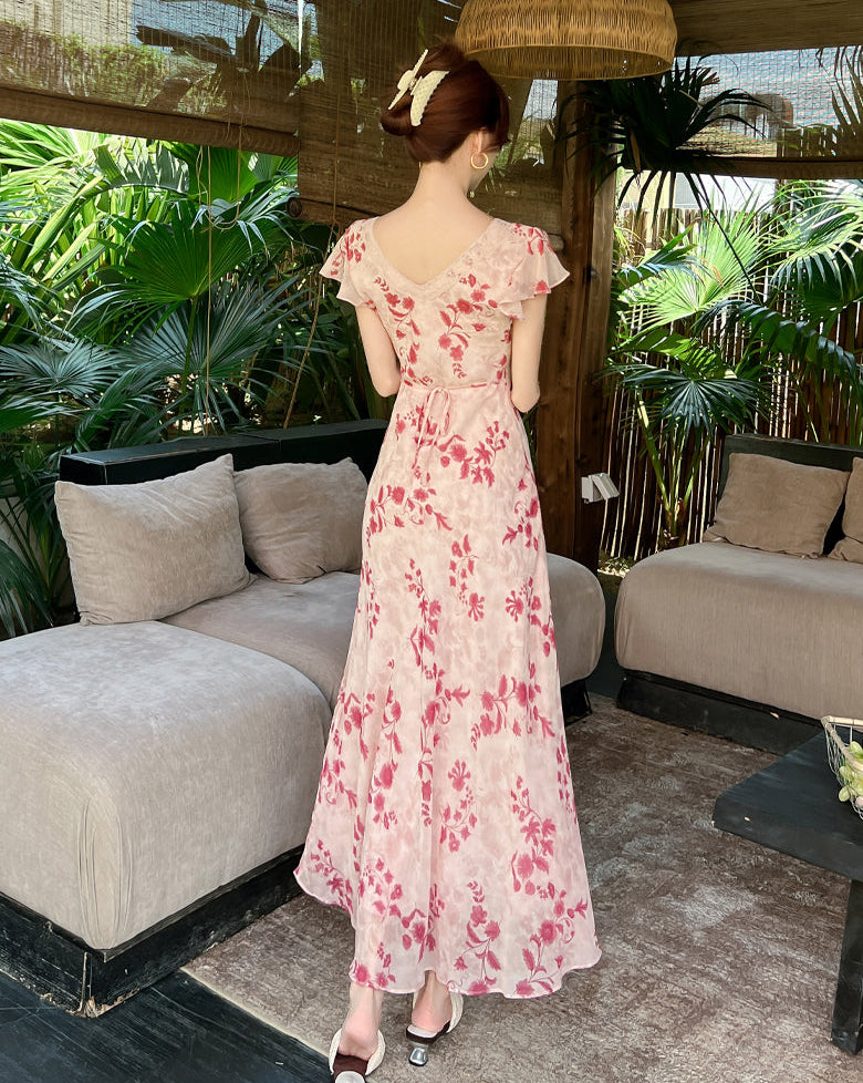 Vintage Floral V-Neck A-Line Maxi Dress with Flutter Sleeves
