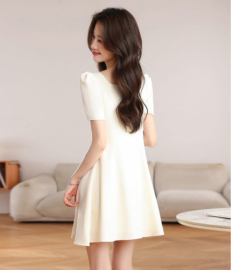 Vintage Pearl Puff-Sleeve Dress
