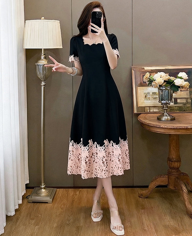 Plus Size Midnight & Rose Floral Lace Trim Cocktail Dress