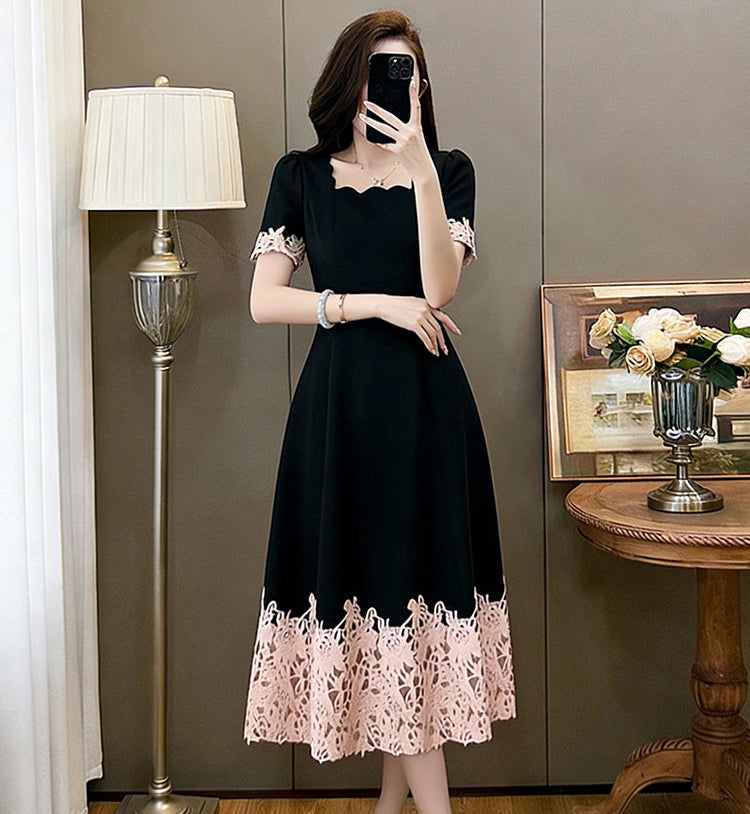 Plus Size Midnight & Rose Floral Lace Trim Cocktail Dress