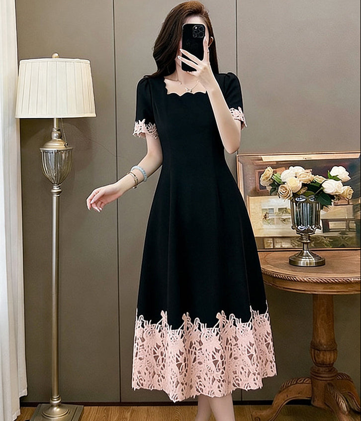 Plus Size Midnight & Rose Floral Lace Trim Cocktail Dress