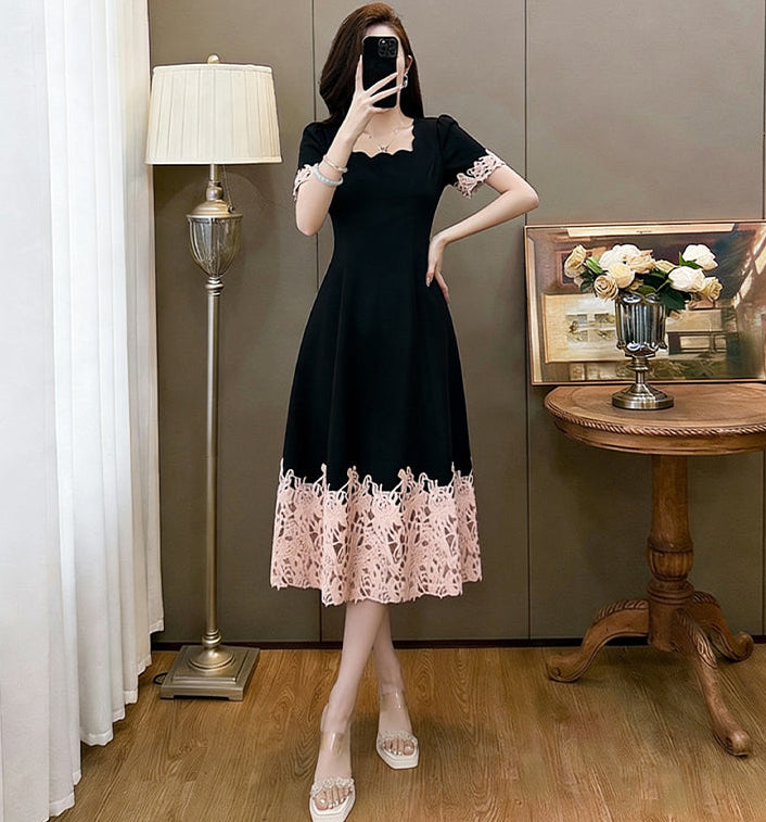 Plus Size Midnight & Rose Floral Lace Trim Cocktail Dress