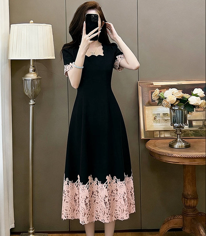 Plus Size Midnight & Rose Floral Lace Trim Cocktail Dress