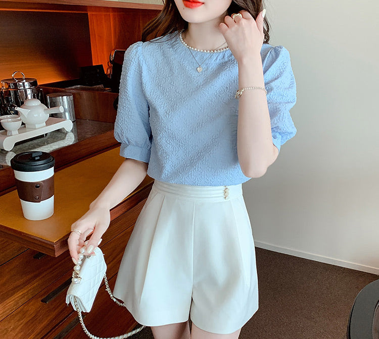 Vintage-Inspired 3D Flower Textured Sweetheart Crop Top