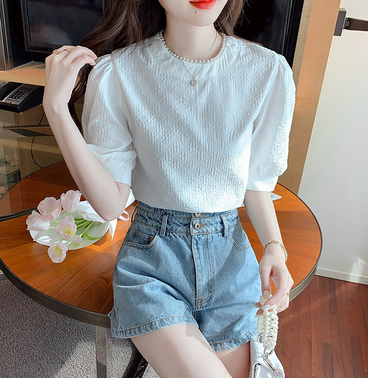 Vintage-Inspired 3D Flower Textured Sweetheart Crop Top