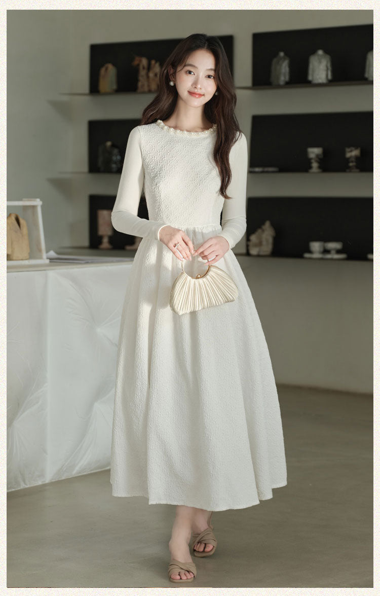 Winter Textures A-Line Maxi Dres Whit Cable-Knit Shrug