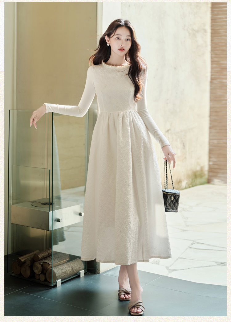 Winter Textures A-Line Maxi Dres Whit Cable-Knit Shrug