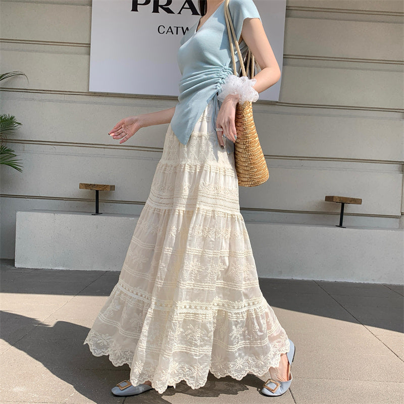 Vintage-Inspired Tiered Lace Maxi Skirt