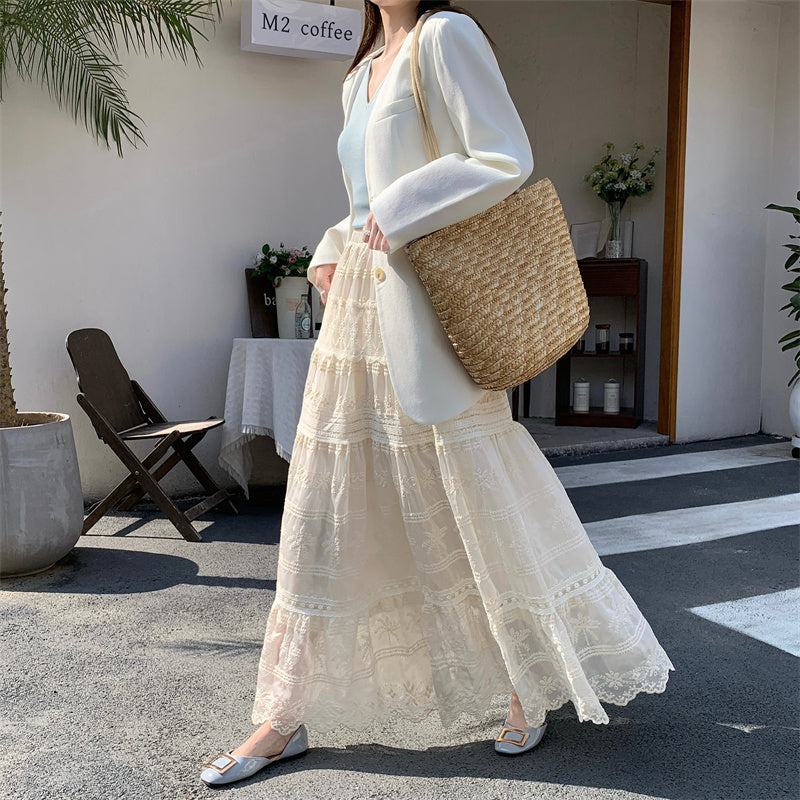 Vintage-Inspired Tiered Lace Maxi Skirt