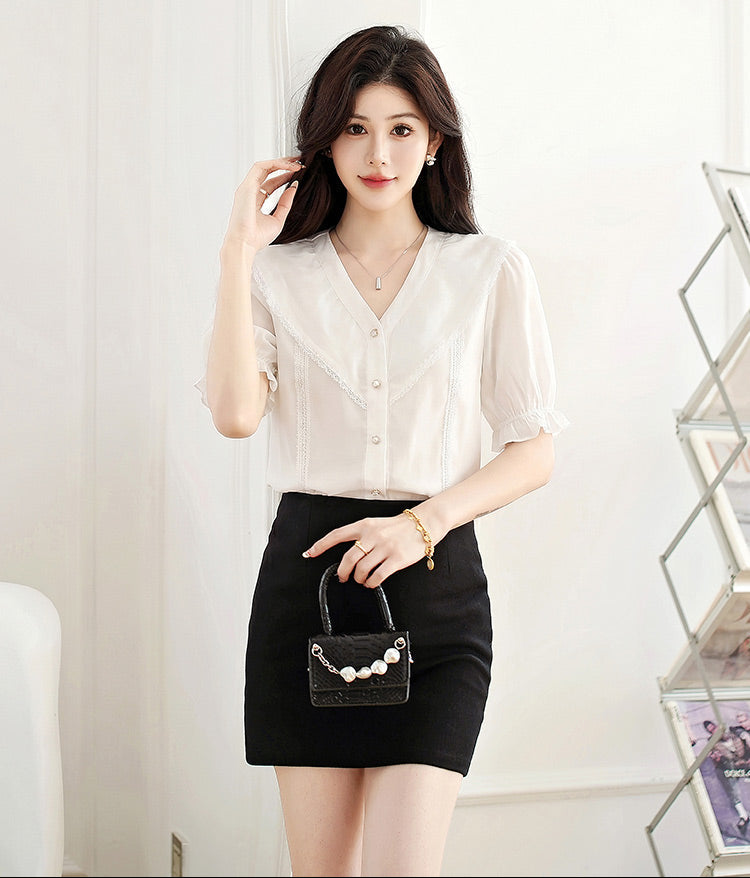 White V-Neck Collar Blouse With Puff Sleeves